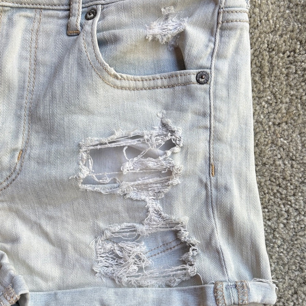🪷American Eagle Outfitters Super Stretch Light Wash Blue Denim Shorts - Picture 6 of 9